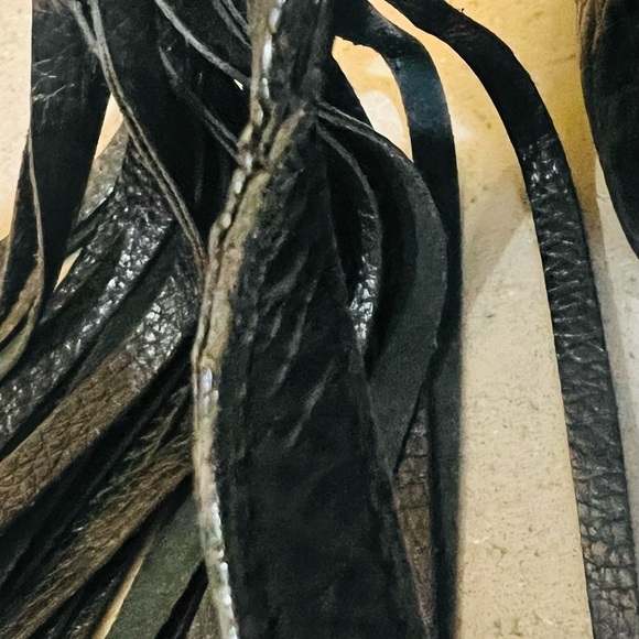 Gucci Soho Disco Gold Hardware Crossbody Small Black Leather - Picture 8 of 8